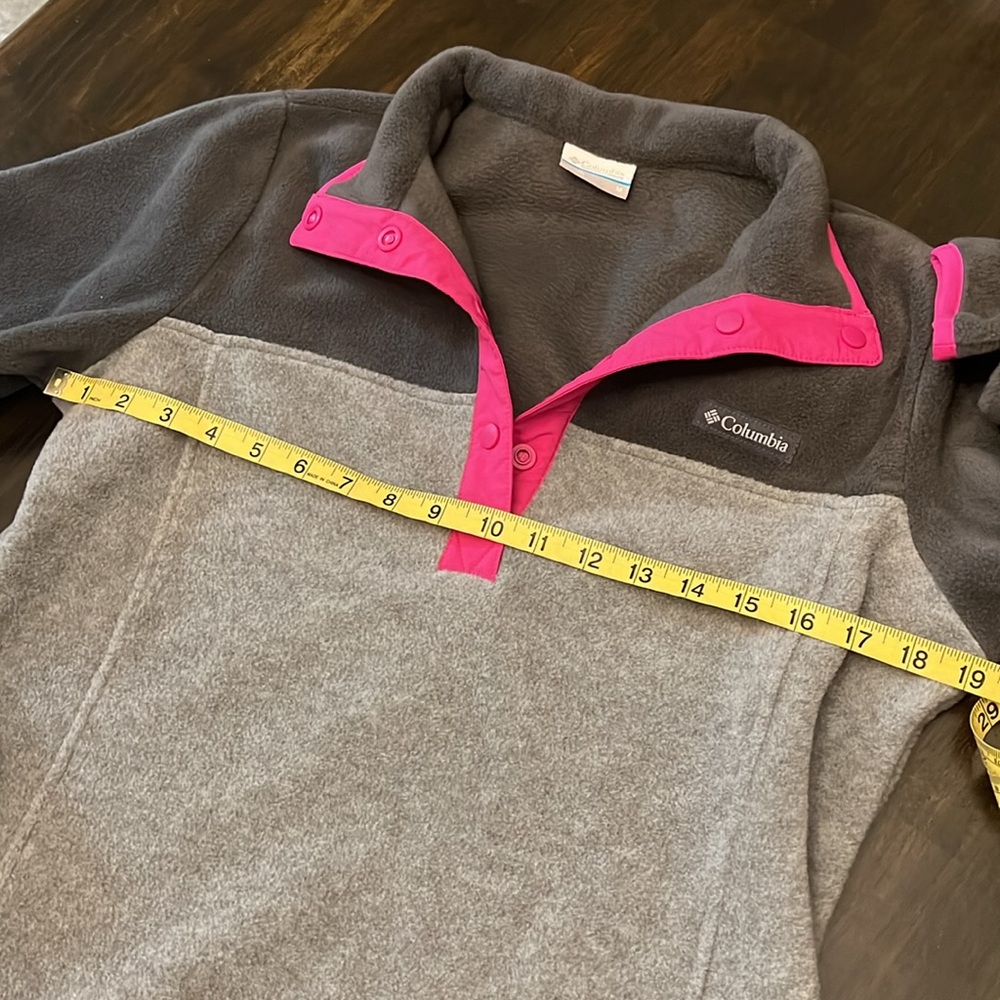 Columbia Pullover - Picture 5 of 7